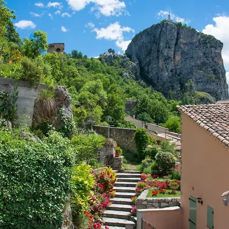 La Maison D'Eddy Et Caro Aux Portes Du Verdon Trigance Buitenkant foto