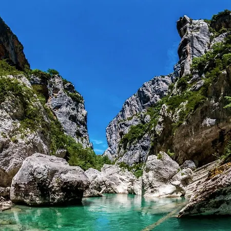 La Maison D'Eddy Et Caro Aux Portes Du Verdon Trigance Buitenkant foto
