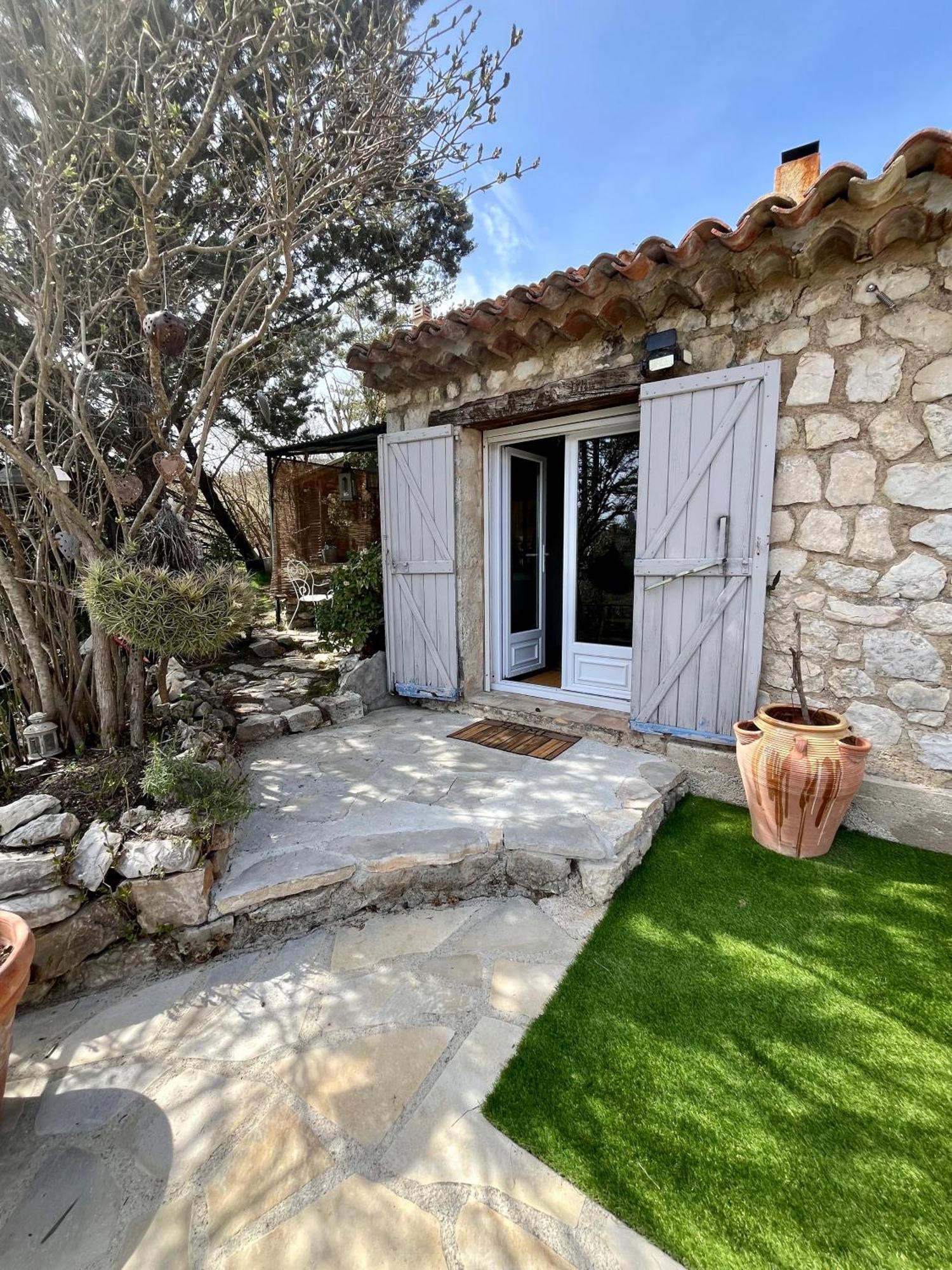 La Maison D'eddy Et Caro Aux Portes Du Verdon *